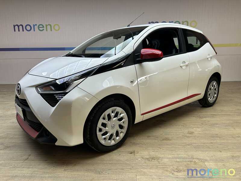 TOYOTA Aygo - 1.0 72 CV x-play - usato