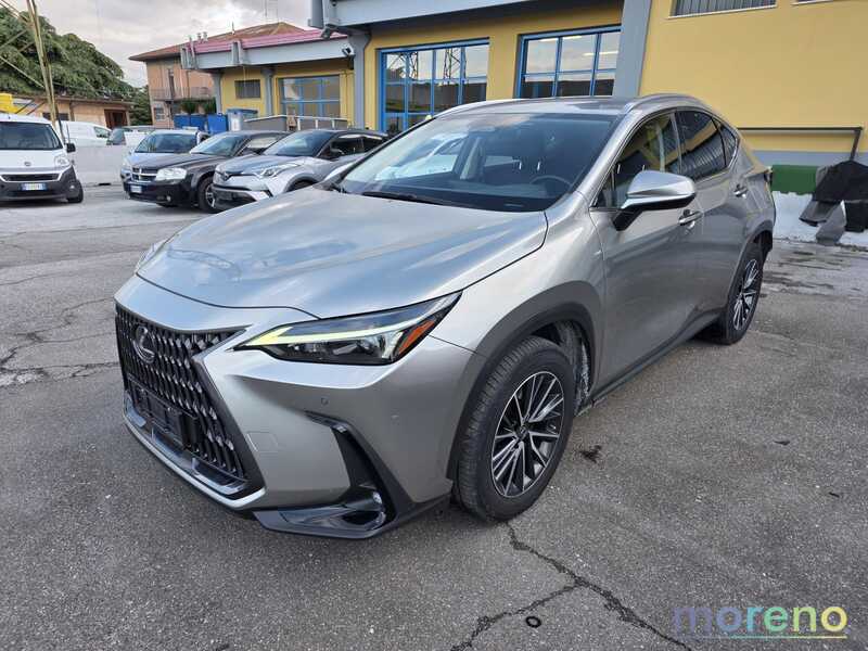 LEXUS NX - 450h+ 2.5 phev Premium 4WD e-cvt - usato